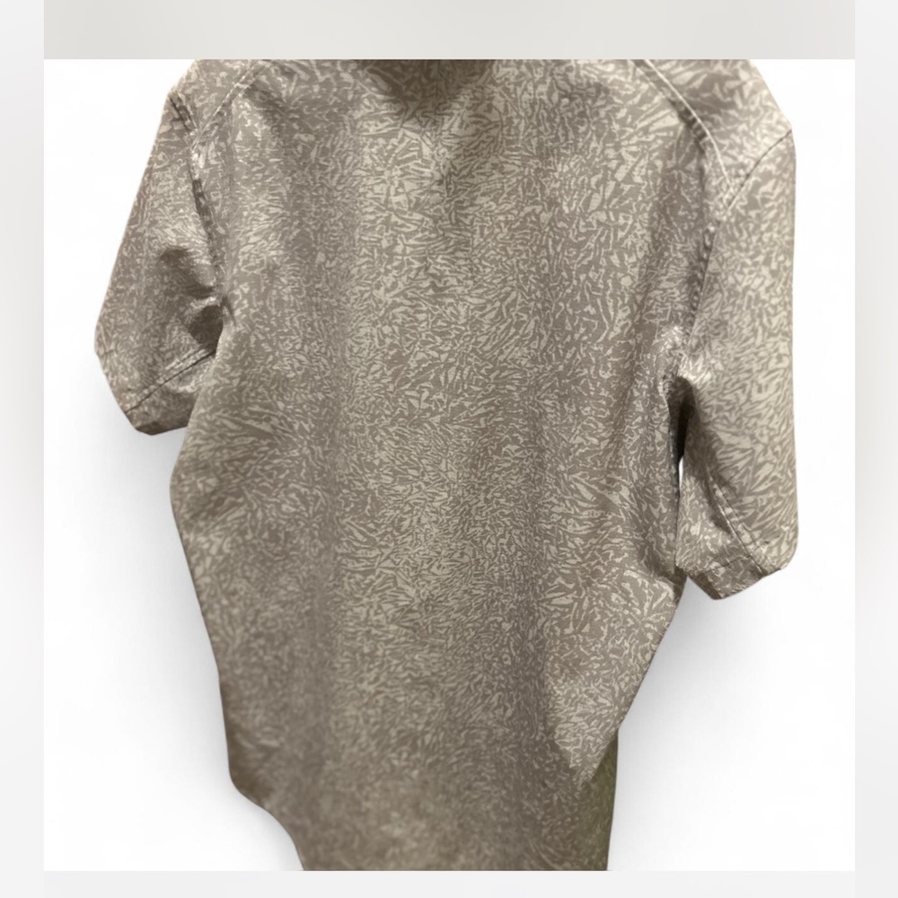 Lululemon Airing Easy Short Sleeve Shirt - Picture 5 of 6